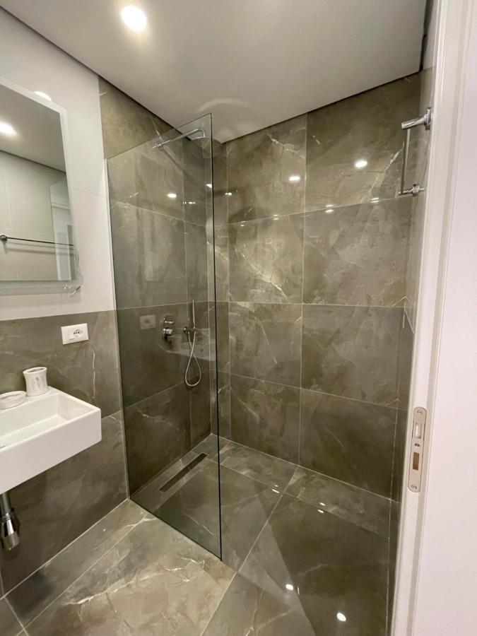 Saranda Lux Apartments Екстериор снимка