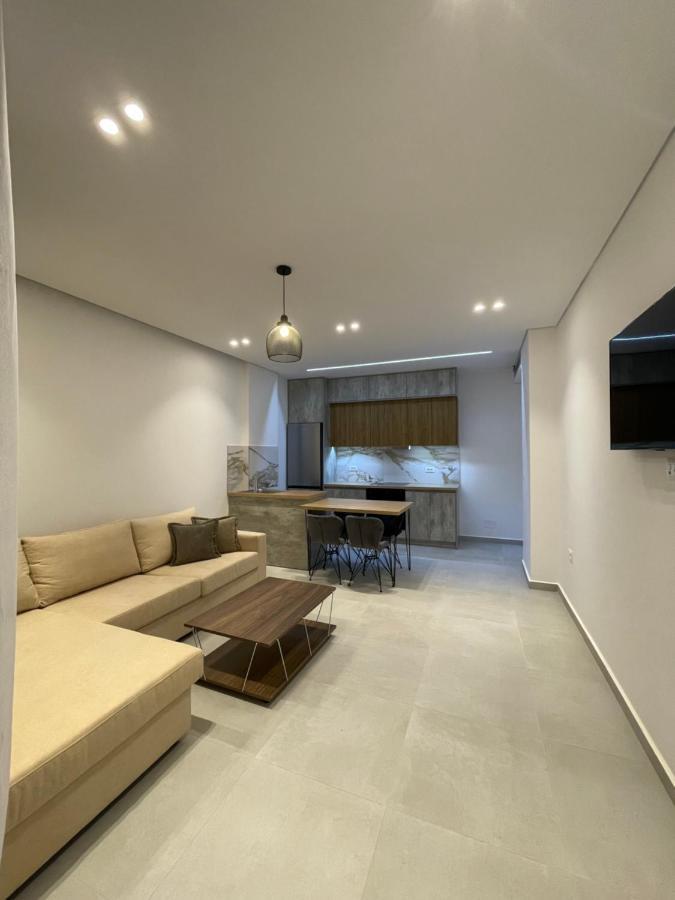 Saranda Lux Apartments Екстериор снимка
