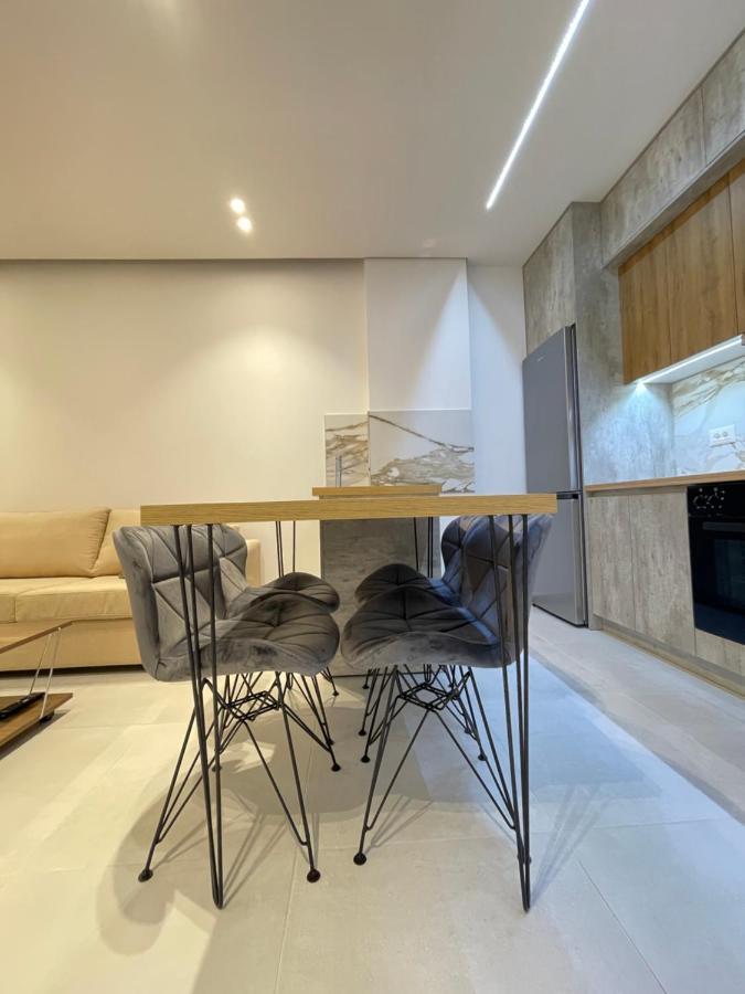 Saranda Lux Apartments Екстериор снимка