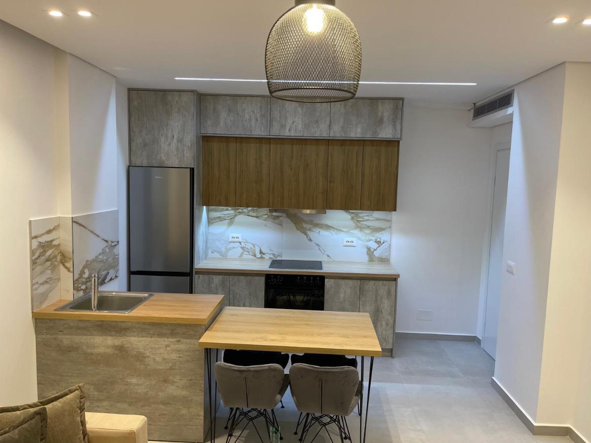 Saranda Lux Apartments Екстериор снимка