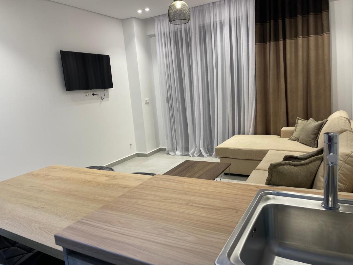 Saranda Lux Apartments Екстериор снимка