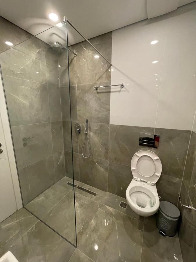 Saranda Lux Apartments Екстериор снимка